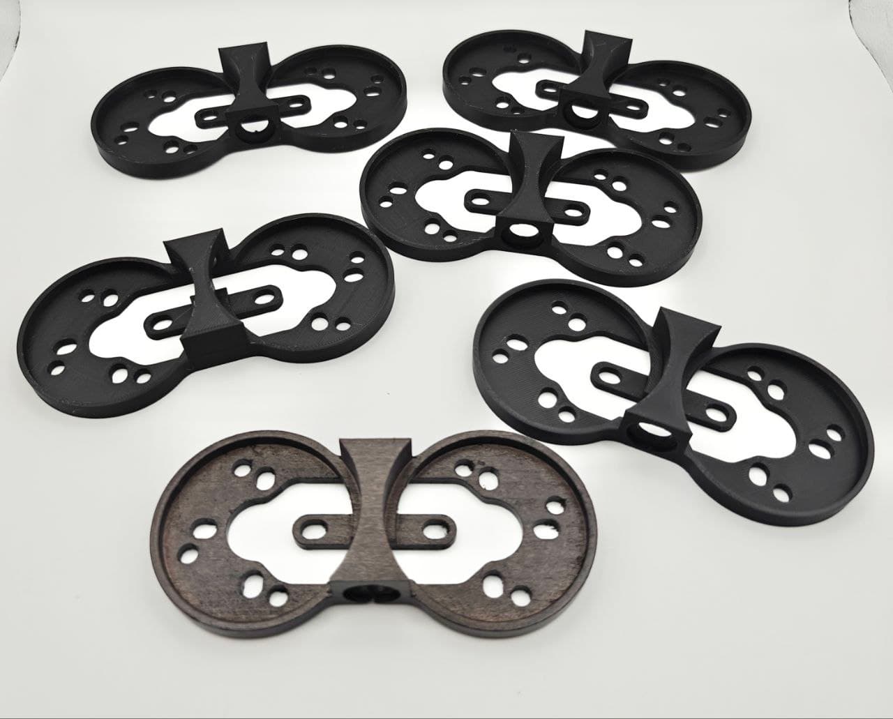 Реверс инжиниринг и печать накладок для розеток Fontini Реверс инжиниринг и печать накладок для розеток Fontini