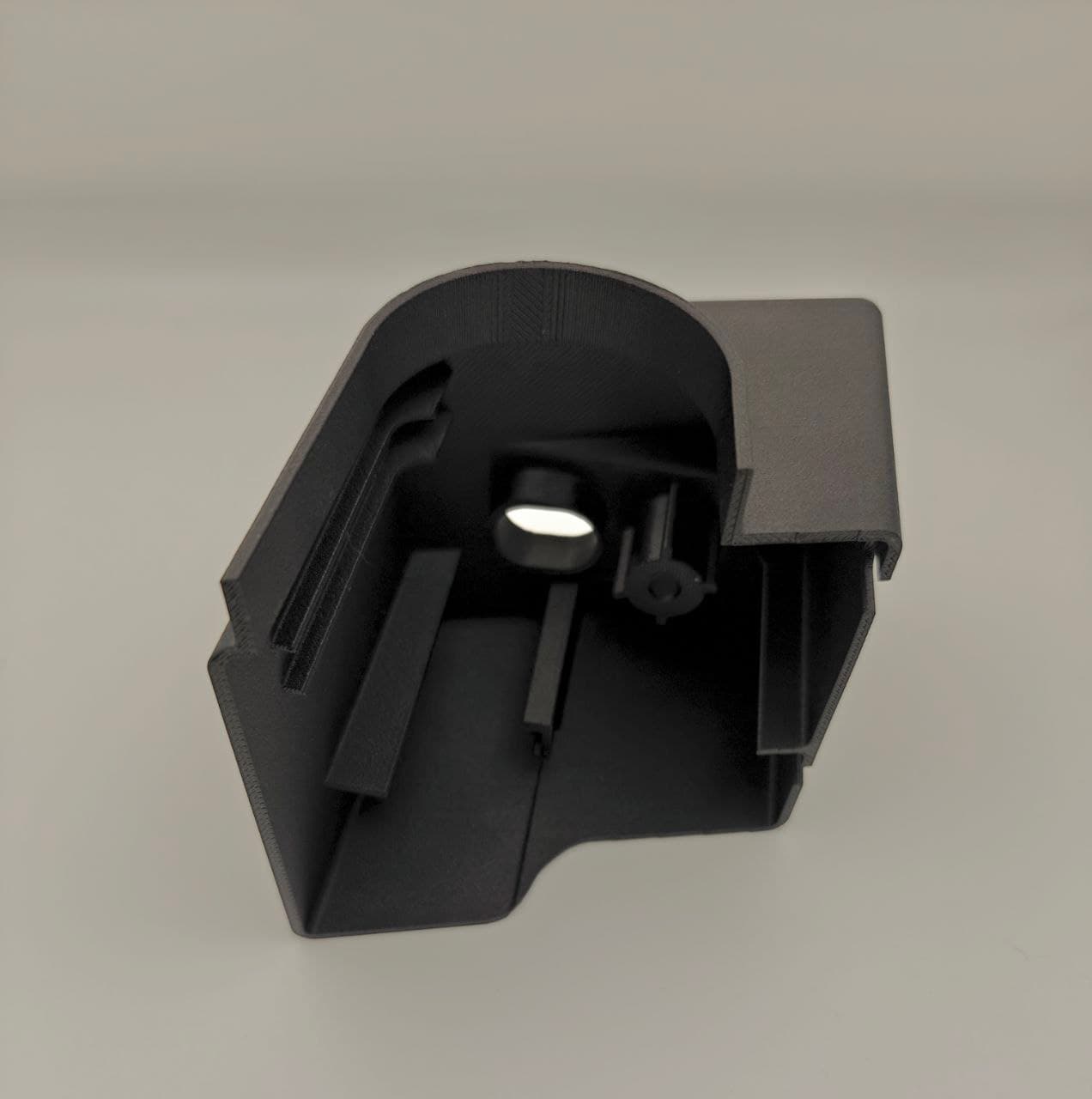 Деталь от беговой дорожки. Фирма Torneo Деталь от беговой дорожки. Фирма Torneo